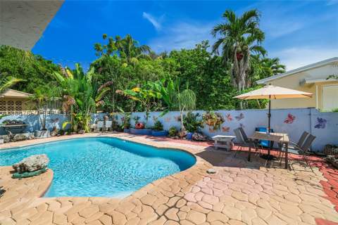 800 NE 144th St, North Miami FL - photo 8 of 40