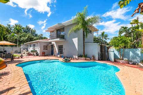 800 NE 144th St, North Miami FL - photo 9 of 40