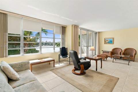 9101 E Bay Harbor Dr 201, Bay Harbor Islands FL - photo 9 of 25
