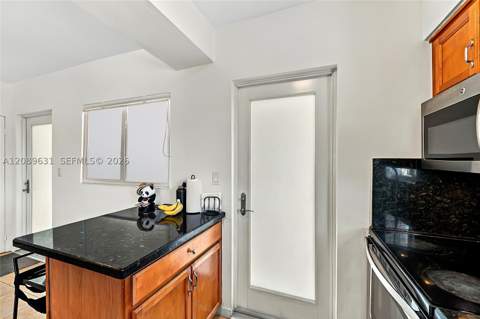 1420 Pennsylvania Ave 403, Miami Beach FL - photo 11 of 34