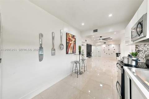 1055 NE 144th St, North Miami FL - photo 12 of 37