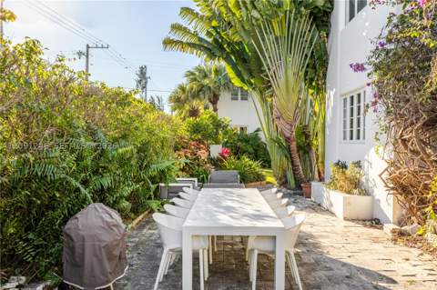 711 14th St 4, Miami Beach FL - photo 15 of 27