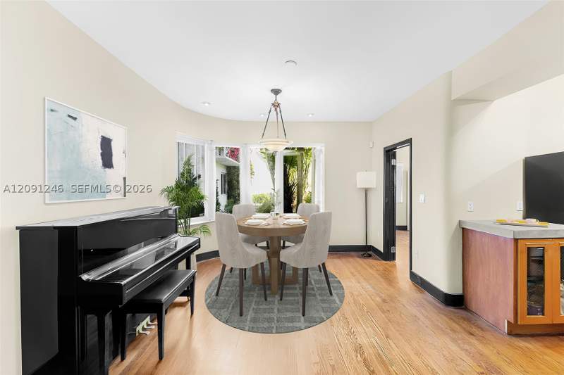 2 bedroom Condominium at 711 14th St 4, Beachway Condo, Miami Beach — photo 3