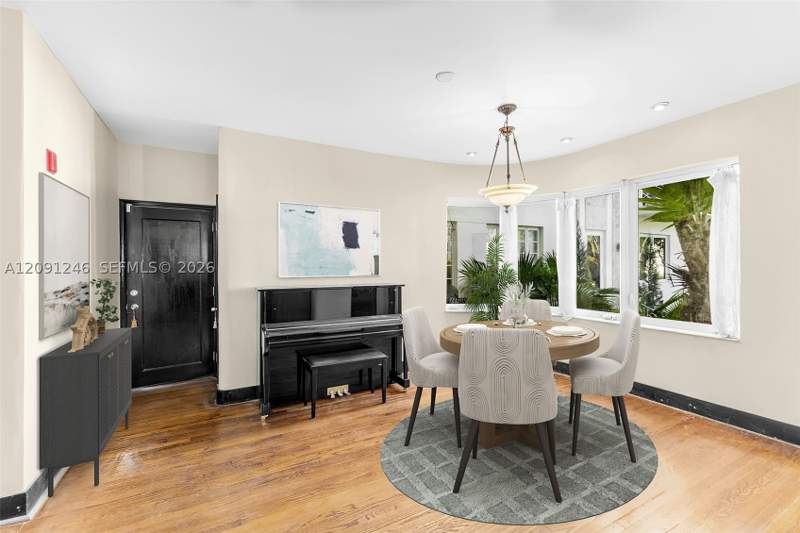 2 bedroom Condominium at 711 14th St 4, Beachway Condo, Miami Beach — photo 4