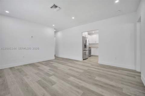 1401 NE 152nd St, North Miami Beach FL - photo 12 of 37