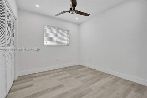 1401 NE 152nd St, North Miami Beach FL - photo 18 of 37