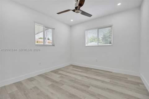 1401 NE 152nd St, North Miami Beach FL - photo 21 of 37