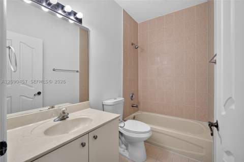 11233 SW 231st Ln, Miami FL - photo 21 of 33