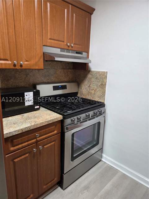 4655 Palm Ave 222, Hialeah FL - photo 14 of 20