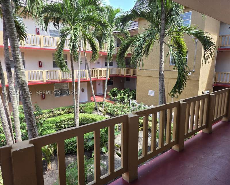 1 bedroom Condominium at 4655 Palm Ave 222, Royal Palm Gardens Condo, Hialeah — photo 2