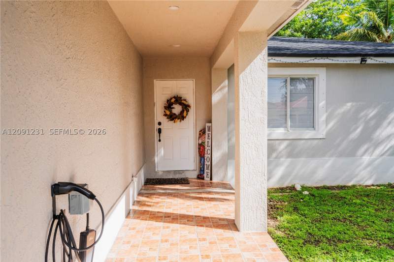 4 bedroom SingleFamilyResidence at 153 NW 6th St, Linscott Addn, Homestead — photo 2