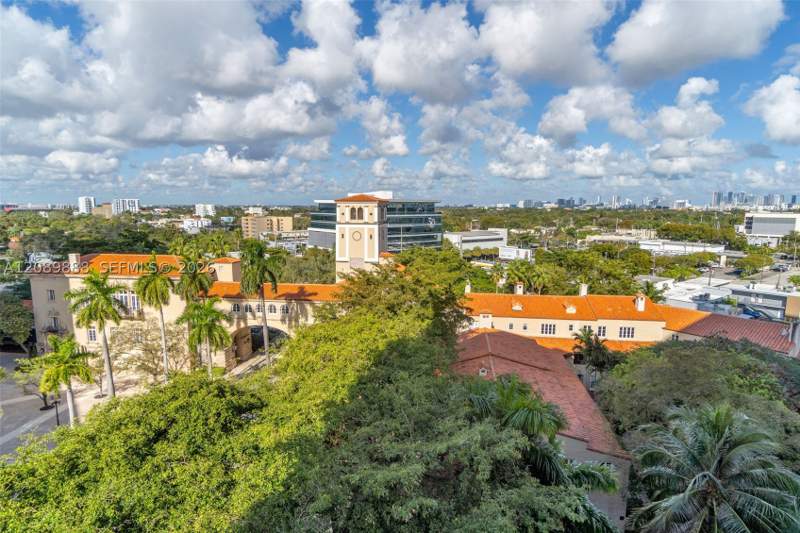 2 bedroom Condominium at 888 S Douglas Rd 1516, Puerta De Palmas Condo, Coral Gables — photo 3