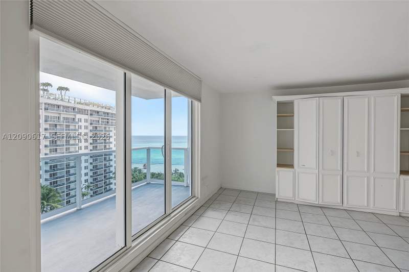 0 bedroom Condominium at 2301 Collins Ave 1420, Roney Palace, Miami Beach — photo 4