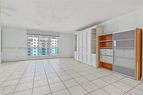 2301 Collins Ave 1420, Miami Beach FL - photo 9 of 36