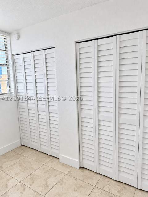 4550 NW 9th St 901E, Miami FL - photo 15 of 28