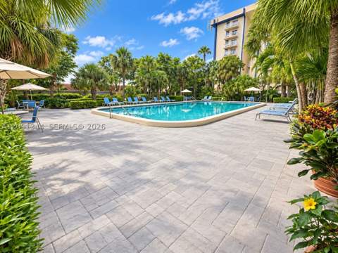 4550 NW 9th St 901E, Miami FL - photo 19 of 28
