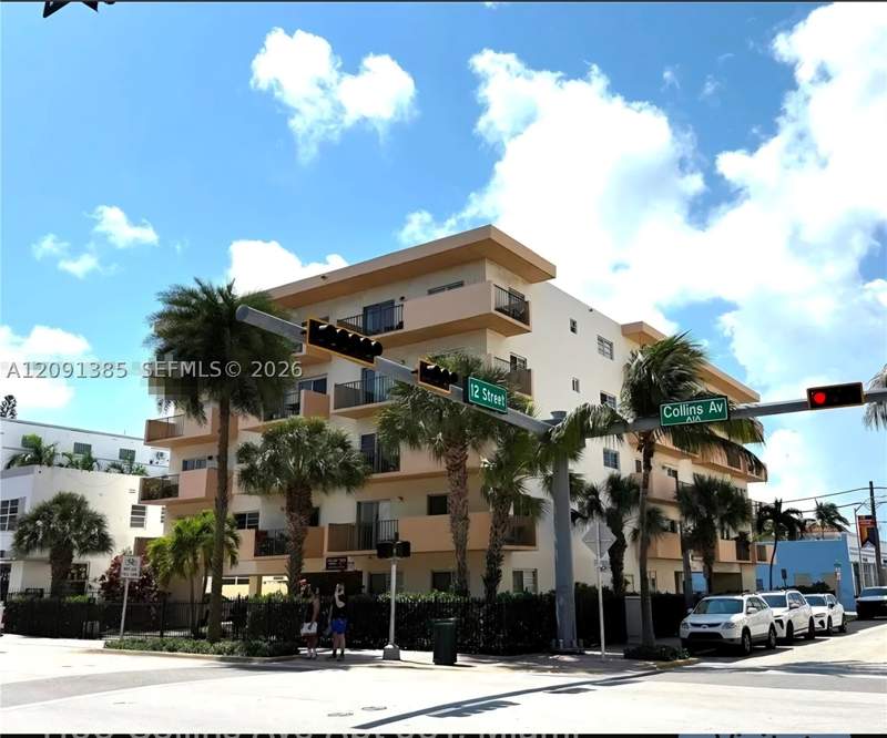 2 bedroom Condominium at 1150 Collins Ave 404, Collins Vista Condo, Miami Beach — photo 3