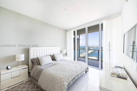 1100 Biscayne Blvd 3302, Miami FL - photo 13 of 31