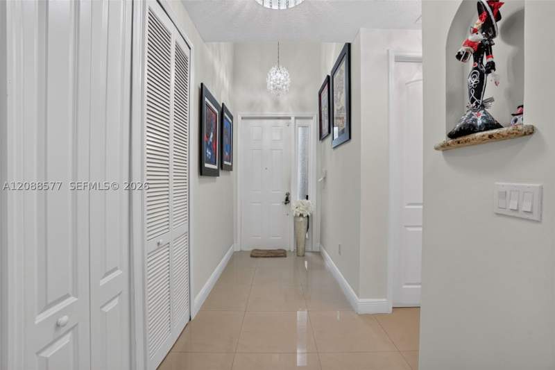 5 bedroom SingleFamilyResidence at 241 NE 33rd Ter, Antigua At Oasis, Homestead — photo 4