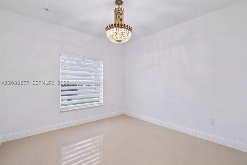 5 bedroom SingleFamilyResidence at 241 NE 33rd Ter, Antigua At Oasis, Homestead — photo 5