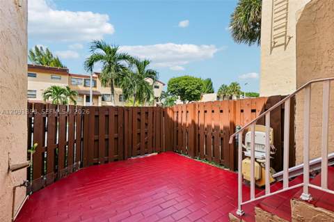 241 W Park Dr 5-202, Miami FL - photo 7 of 42