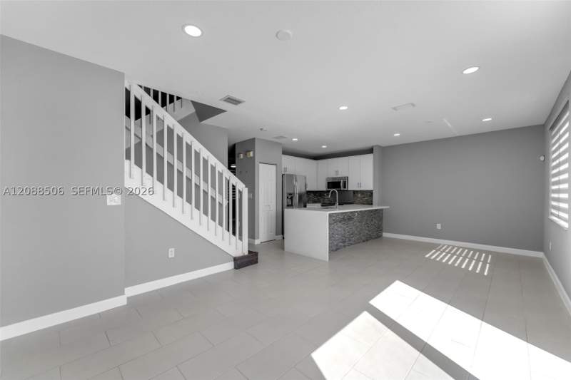 4 bedroom Townhouse at 967 NE 42nd Ave, Floridian Isles South, Homestead — photo 3