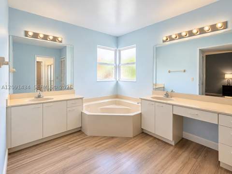 15170 SW 153rd Pl, Miami FL - photo 13 of 16