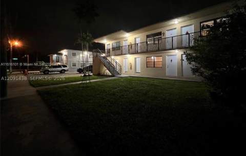 6780 SW 44th St 1, Miami FL - photo 10 of 15