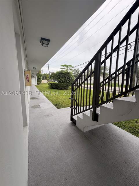 6780 SW 44th St 1, Miami FL - photo 12 of 15