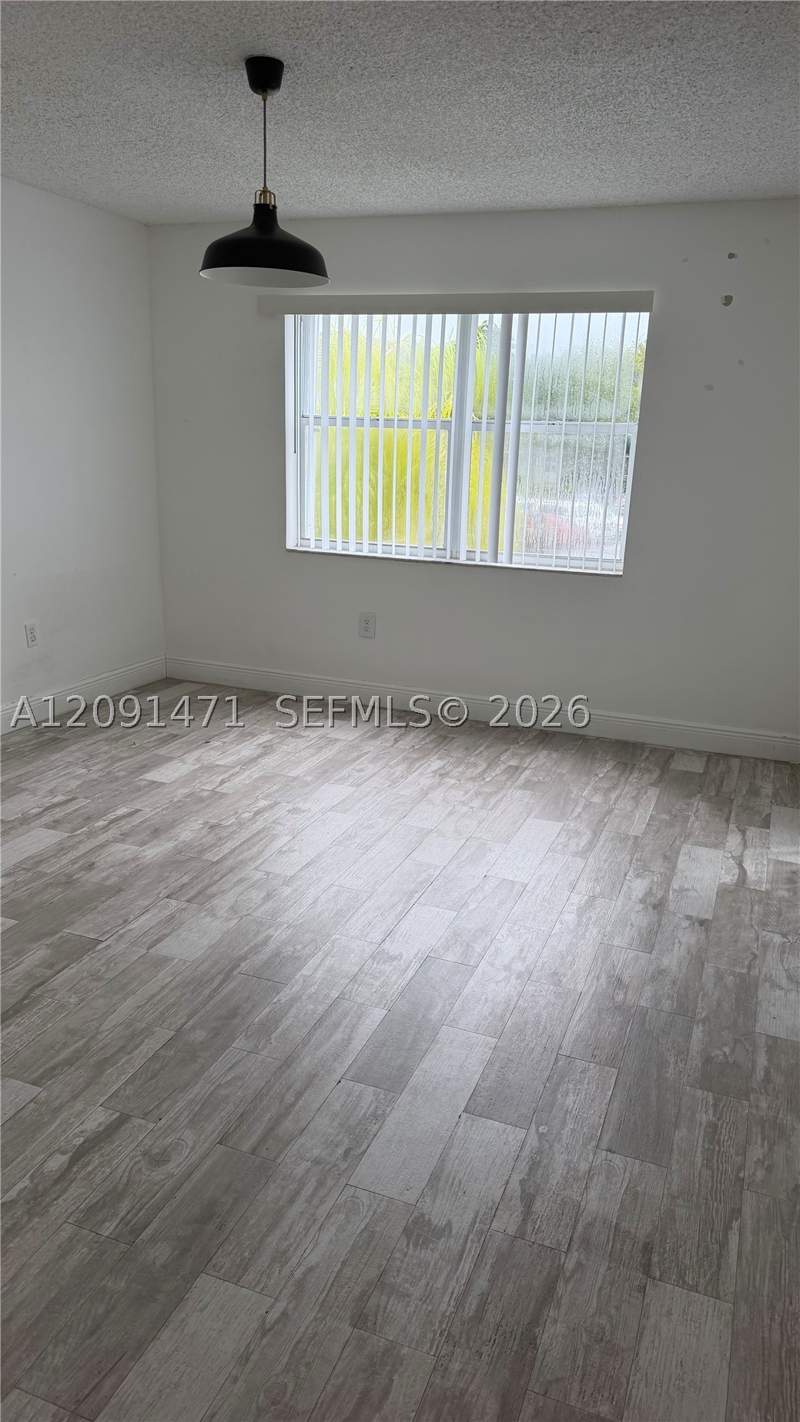 1 bedroom Condominium at 8600 SW 212th St 205, Le Club At Old Cutler Con, Cutler Bay — photo 4
