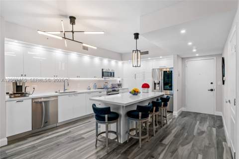 17555 Atlantic Blvd Uph3, Sunny Isles Beach FL - photo 21 of 69