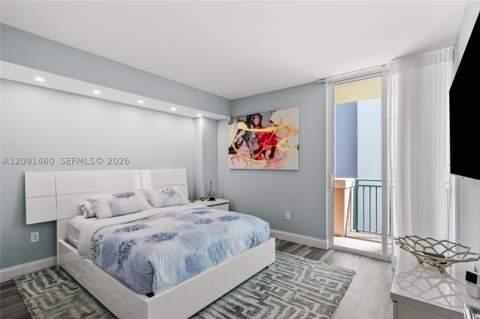 17555 Atlantic Blvd Uph3, Sunny Isles Beach FL - photo 9 of 69