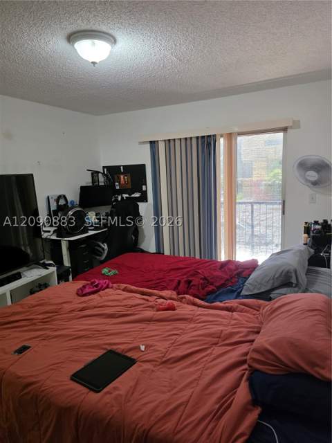 2565 W 56th St 206, Hialeah FL - photo 8 of 14