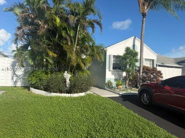 3 bedroom SingleFamilyResidence at 20721 SW 103rd Ct, Cutler Creek Club Sec 2 A, Cutler Bay — photo 2