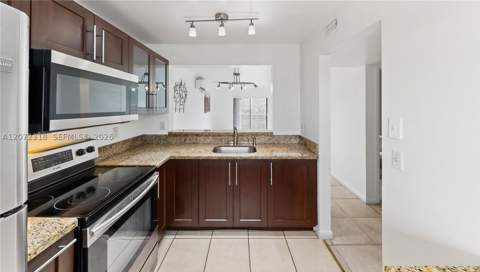 7670 SW 152nd Ave 206, Miami FL - photo 10 of 35