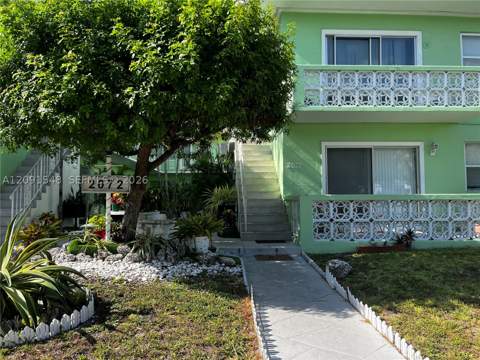 2072 NE 169th St 8, North Miami Beach FL - photo 15 of 15