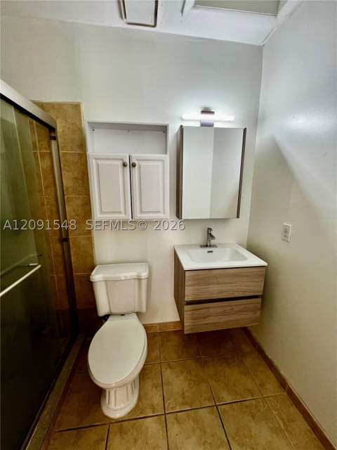 2072 NE 169th St 8, North Miami Beach FL - photo 6 of 15