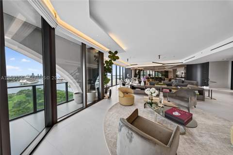 1000 NE Biscayne Blvd 2202, Miami FL - photo 15 of 50