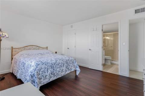 2841 NE 163rd St 607, North Miami Beach FL - photo 17 of 56