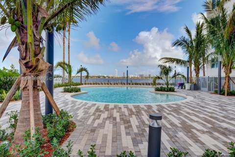 7501 E Treasure Dr 4K, North Bay Village FL - photo 7 of 9