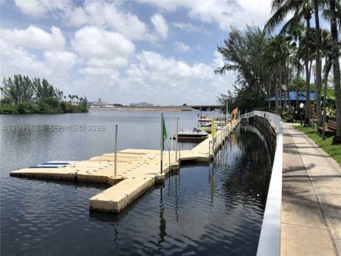 5099 NW 7th St 505, Miami FL - photo 19 of 29