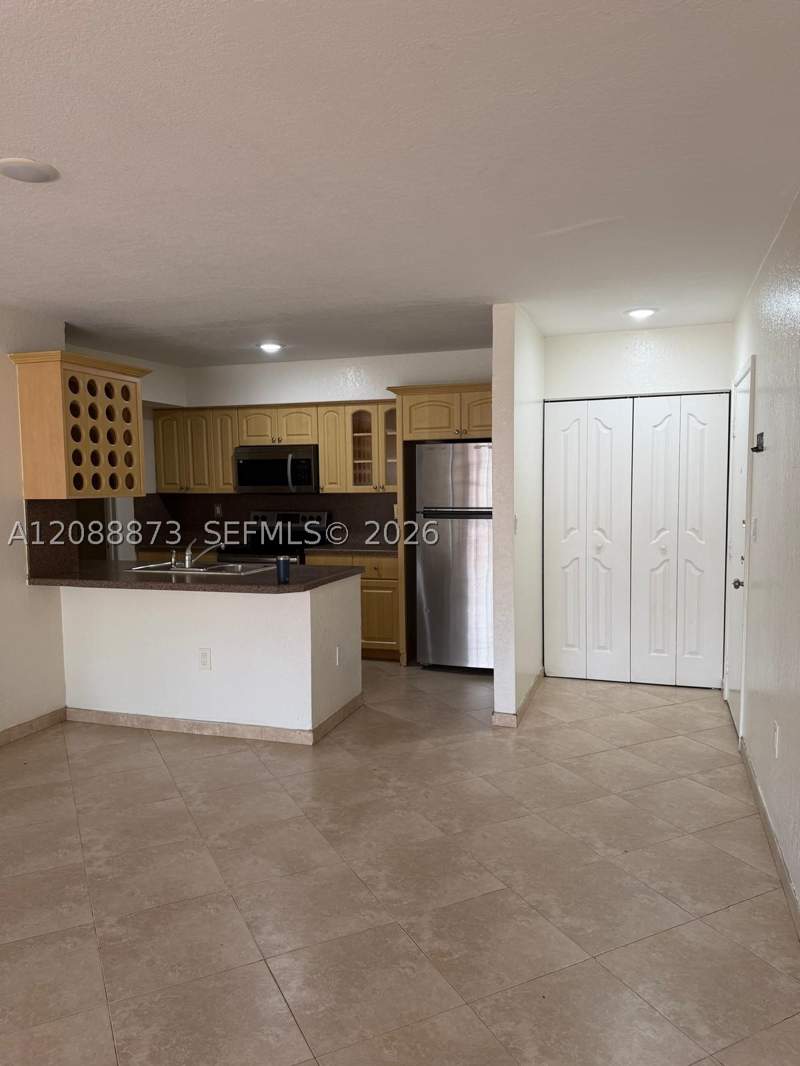 2 bedroom Condominium at 10115 NW 9th St Cir 6-106, Las Brisas Village Condo, Miami — photo 5