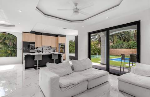 19246 SW 132nd Ave, Miami FL - photo 8 of 19