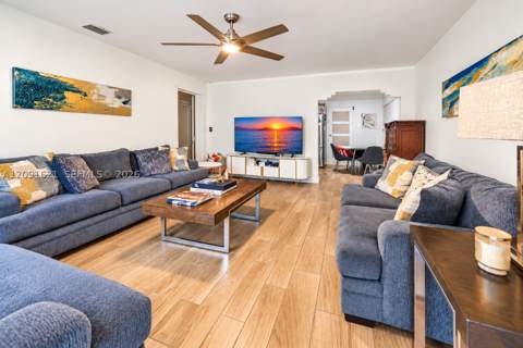 420 NW 42nd St, Miami FL - photo 19 of 19
