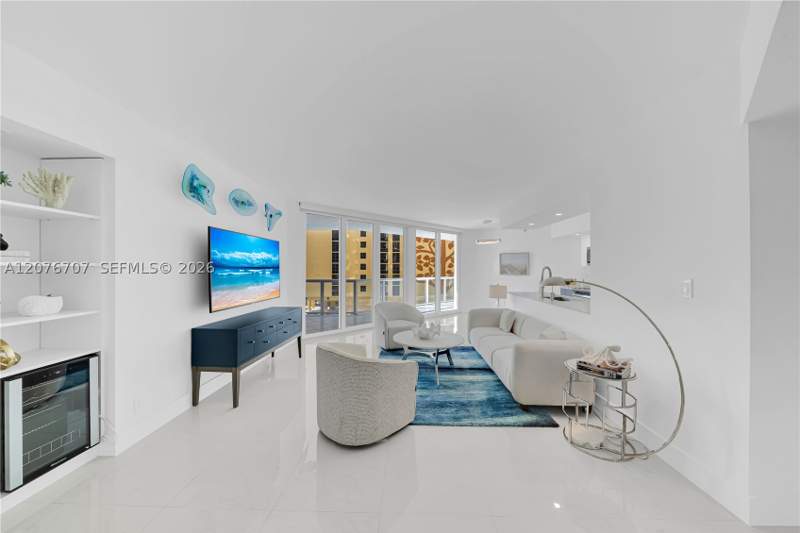 2 bedroom Condominium at 16425 Collins Ave 712, Oceania I Condo, Sunny Isles Beach — photo 2