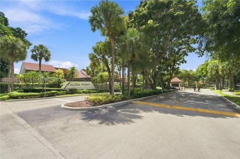 13391 SW 88th Ter F, Miami FL - photo 19 of 24