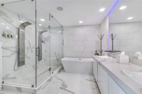 20501 NE 22nd Pl, Miami FL - photo 13 of 39