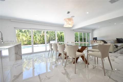 20501 NE 22nd Pl, Miami FL - photo 23 of 39