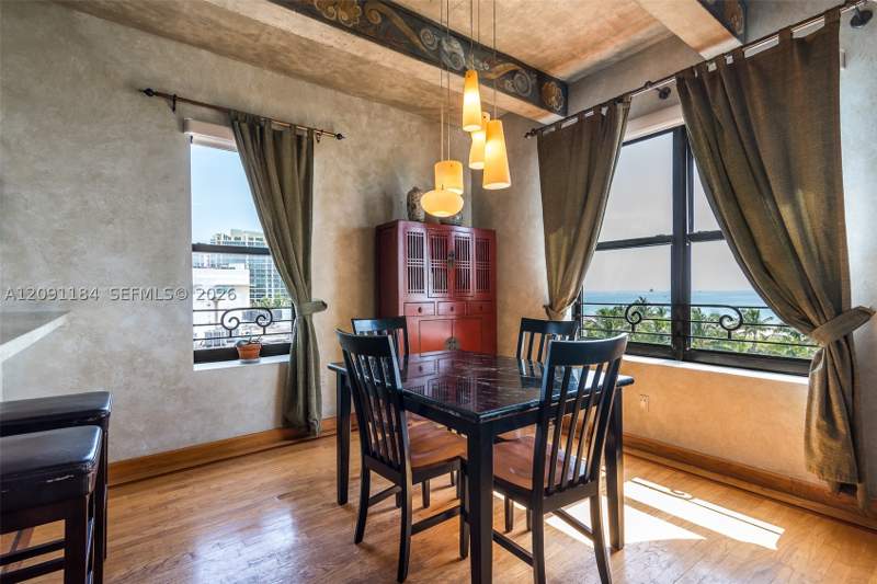 2 bedroom Condominium at 1330 Ocean Dr R5F, The Netherland Condo, Miami Beach — photo 4