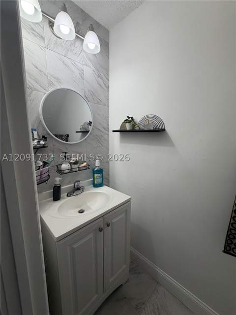 270 NW 71st Ave 4, Miami FL - photo 12 of 23